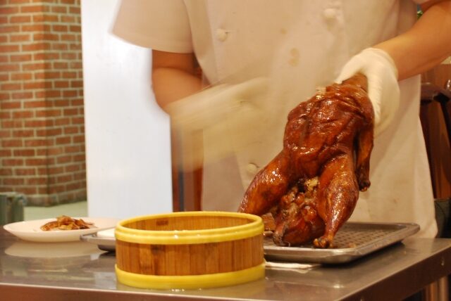 【ウワサのお客さま】横浜中華街の中華食べ放題の店『北京烤鴨店』の店舗情報