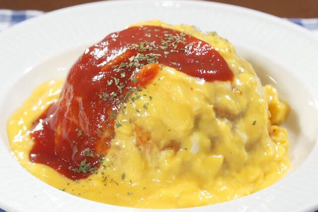 【ポップアップ】トロトロ卵のオムライスのレシピ｜リュウジの楽ウマ晩ごはん