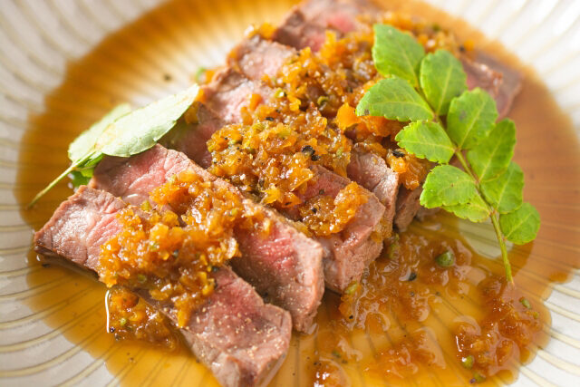 【きょうの料理】ステーキ舞茸ソースのレシピ(まいたけビーフ)藤井恵さん肉の下味冷凍術