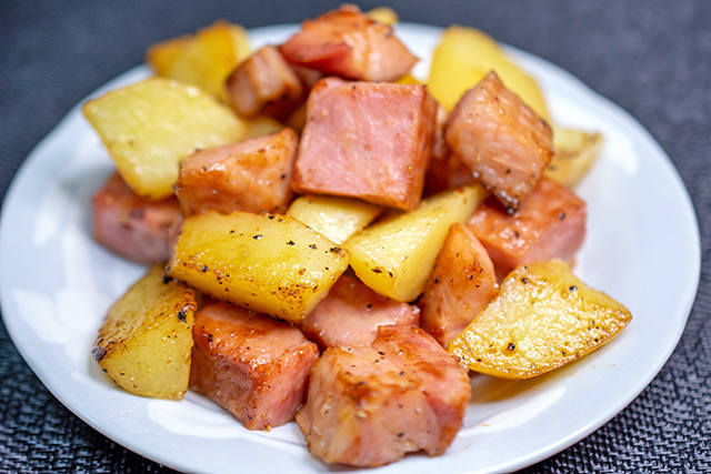 【DAIGOも台所】ジャガイモと豚肉の炒めものレシピ フライドポテトで
