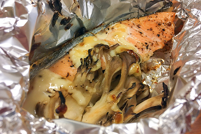 【DAIGOも台所】鮭のカレーマヨネーズ焼きのレシピ｜火を使わない料理