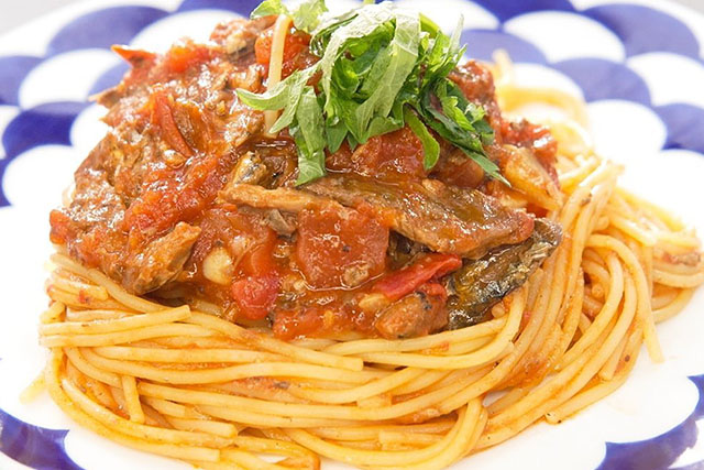 【家事ヤロウ】イワシ缶の絶望スパゲティのレシピ(パスタ)SNSで話題のバズり料理