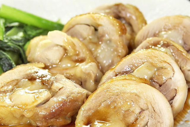 【シューイチ】もっち餅鶏チャーシューのレシピ MYONさんの余った餅でバズり飯-1GP